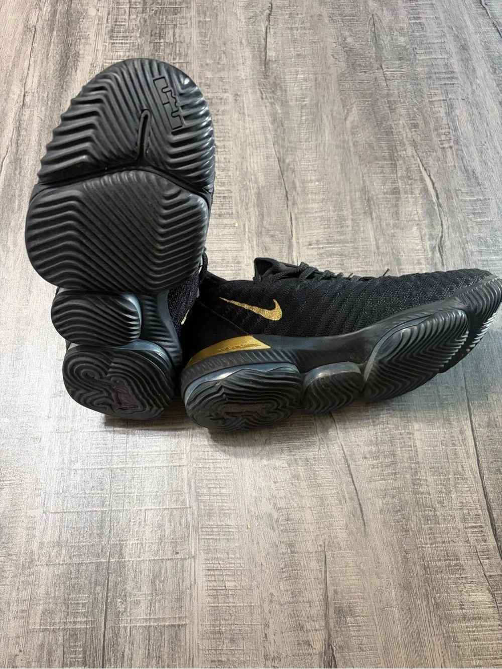 2018 Lebron Nike “im king” Black Basketball Shoes with Gold Script Detailing